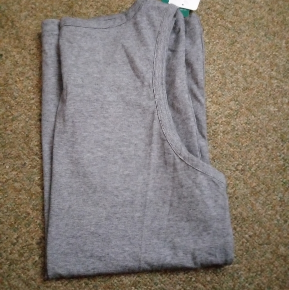 H&M Tank - Picture 2 of 3